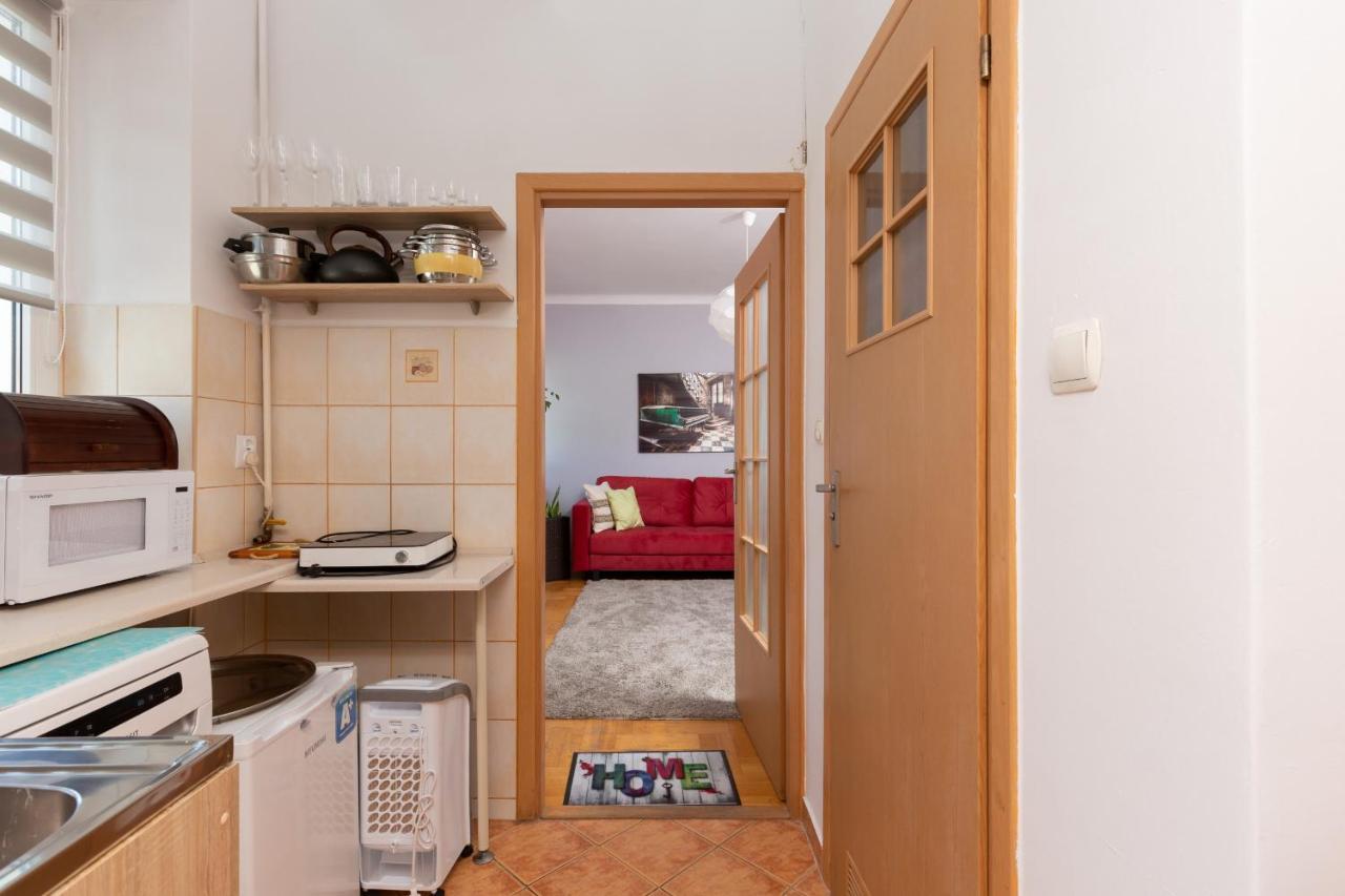 Metro Politechnika Studio Konstytucji By Renters Apartman Varsó Kültér fotó