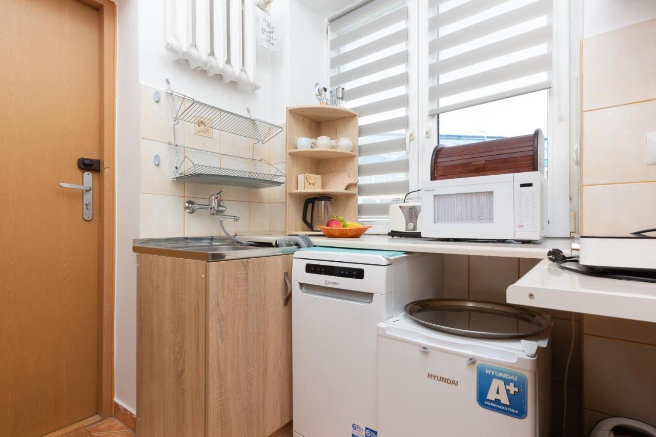 Metro Politechnika Studio Konstytucji By Renters Apartman Varsó Kültér fotó